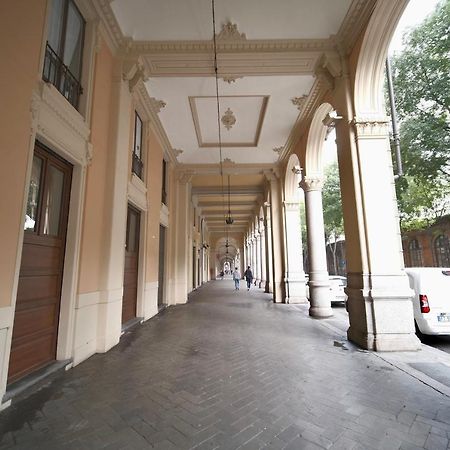 Appartamento Moderno ❴ 300 Mt. Da Porta Nuova ❵ Turín Exterior foto